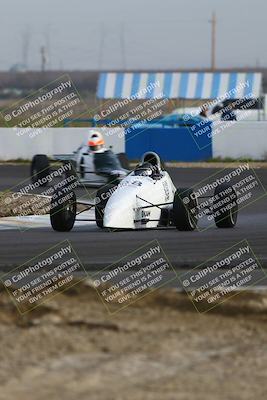 media/Mar-16-2025-CalClub SCCA (Sun) [[e72803ec8c]]/Group 3/Qualifying (Turn 1)/